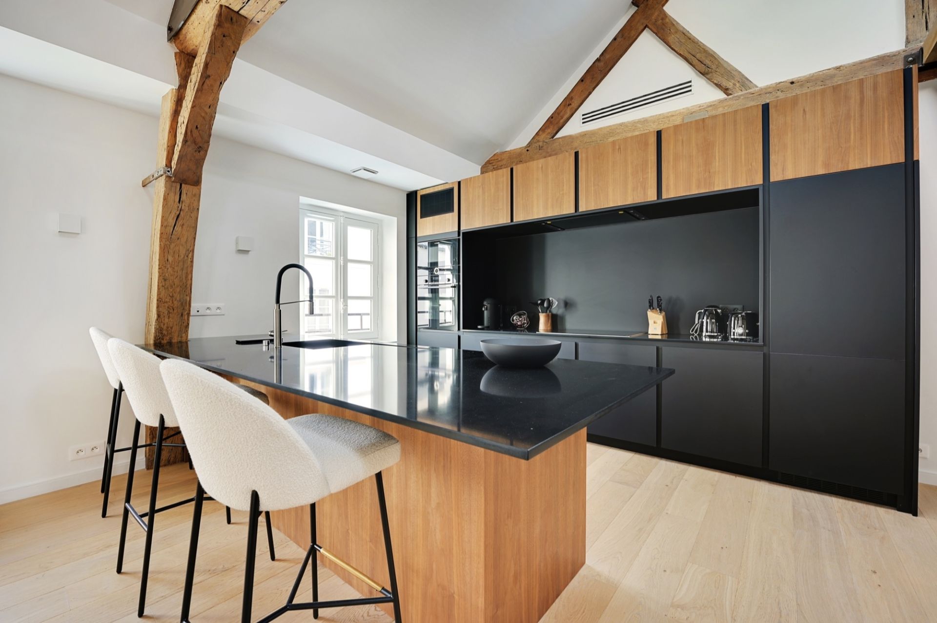 appartement 6 pièces en location sur PARIS (75007)