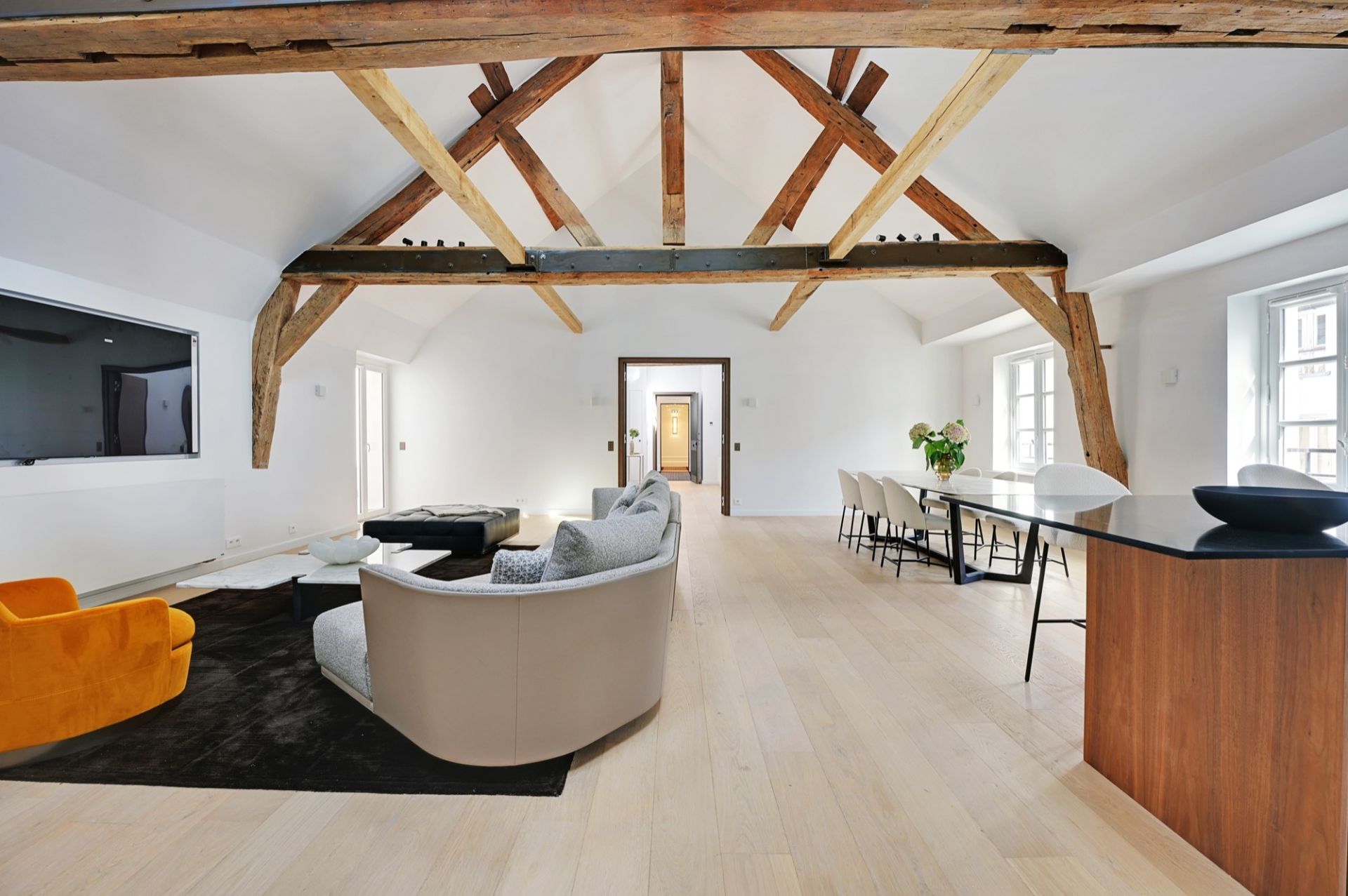 appartement 6 pièces en location sur PARIS (75007)