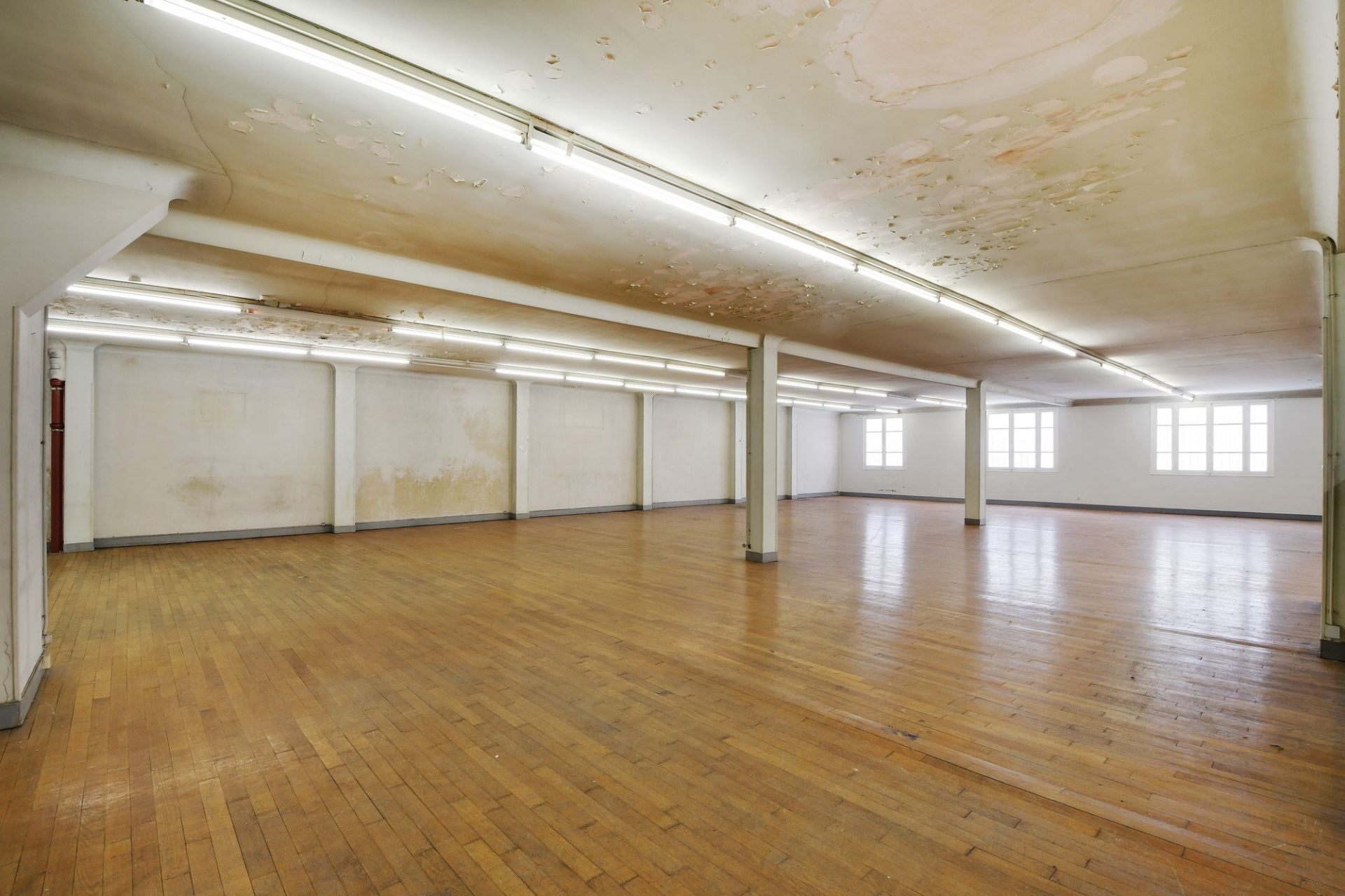 entrepôt en vente sur PARIS (75020)