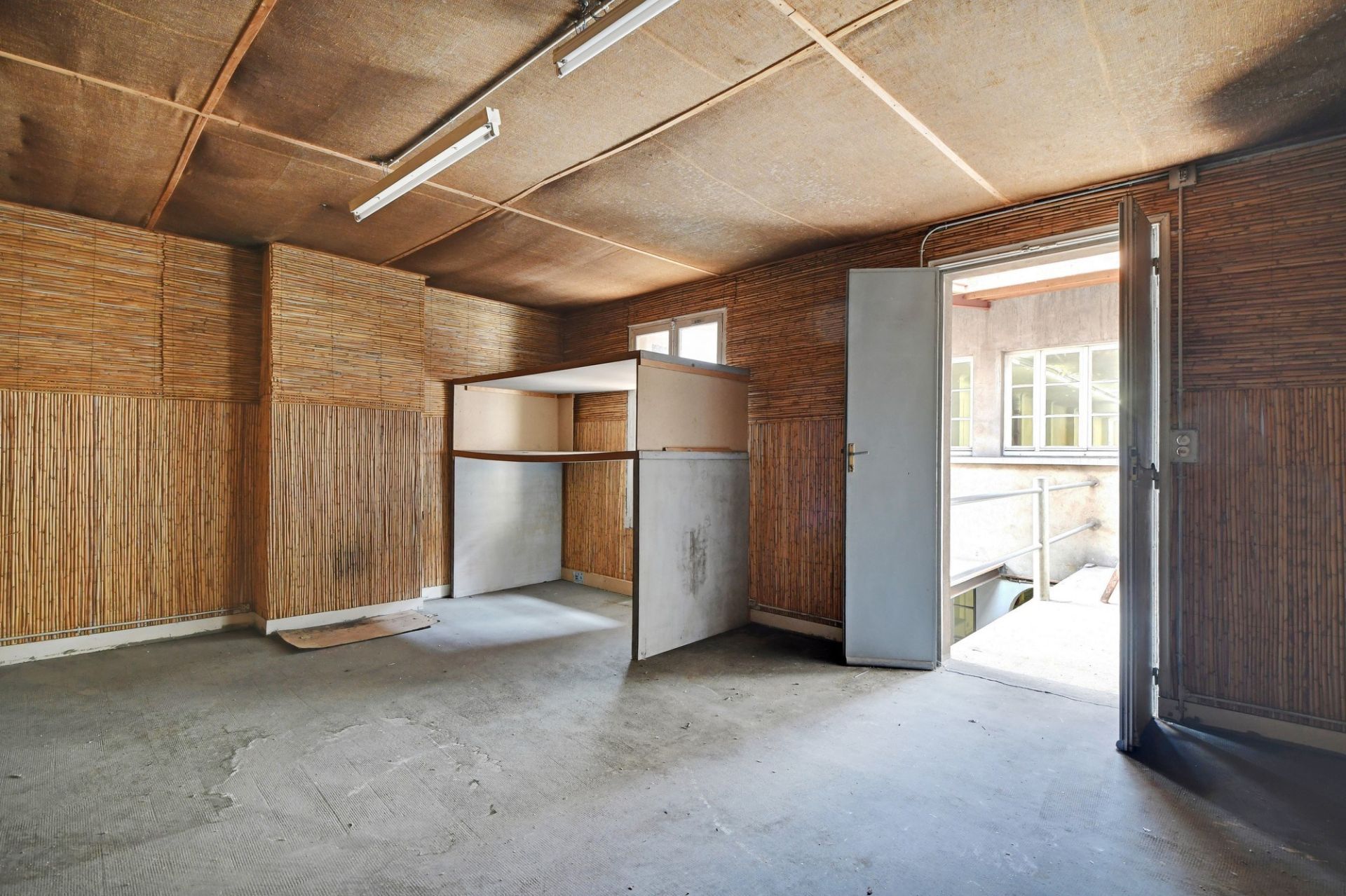 entrepôt en vente sur PARIS (75020)