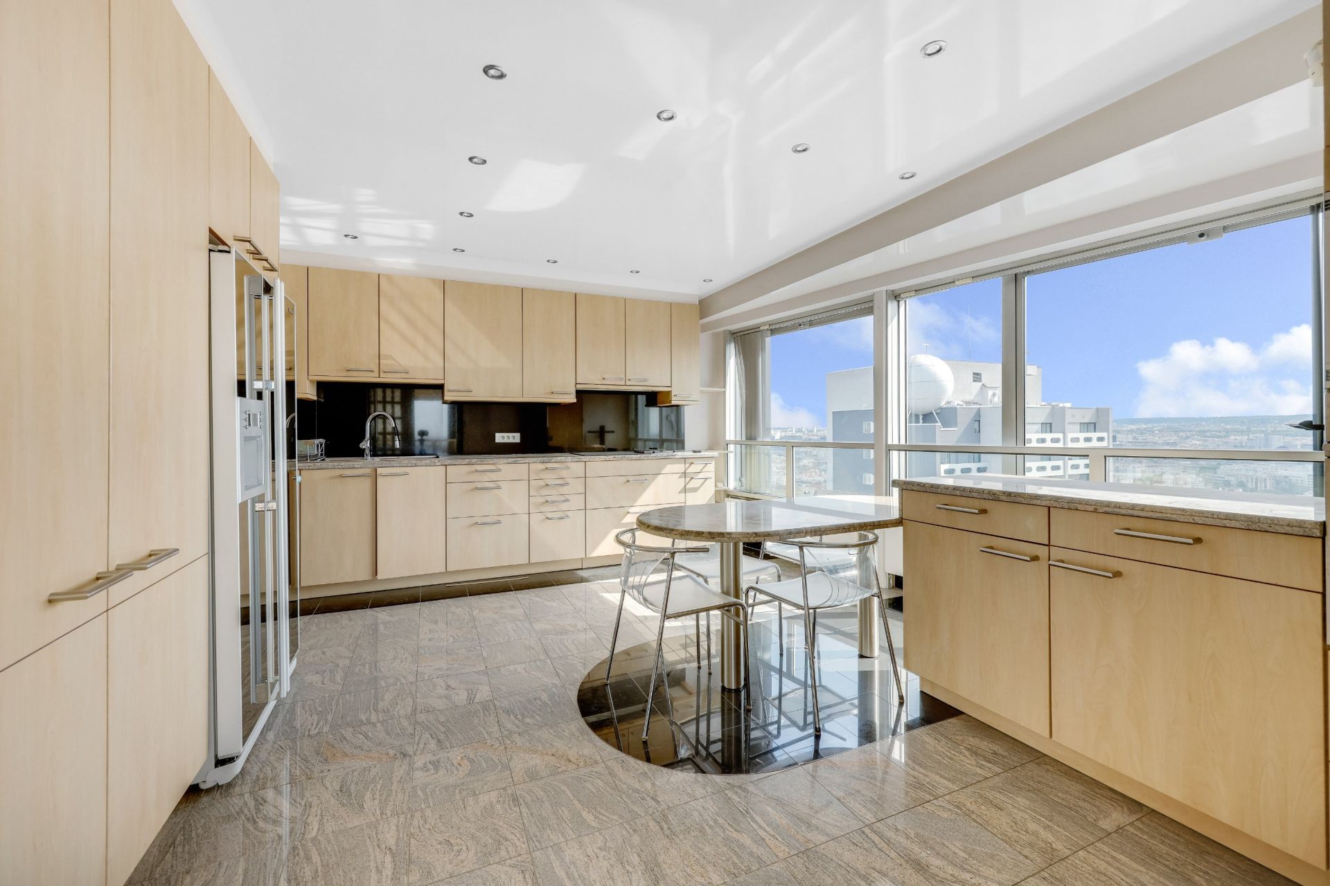 triplex 10 pièces en vente sur PARIS (75015)