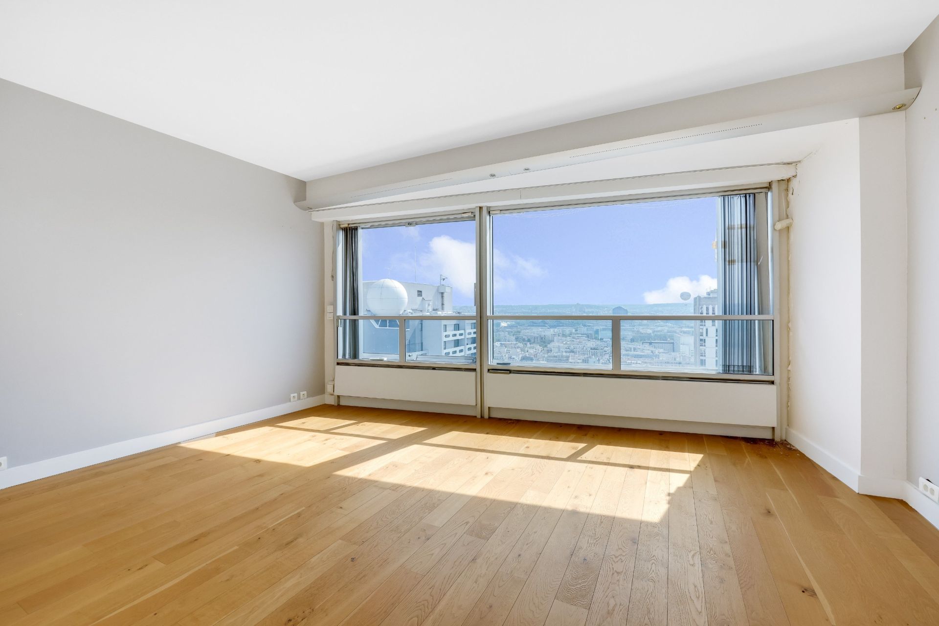 triplex 10 pièces en vente sur PARIS (75015)
