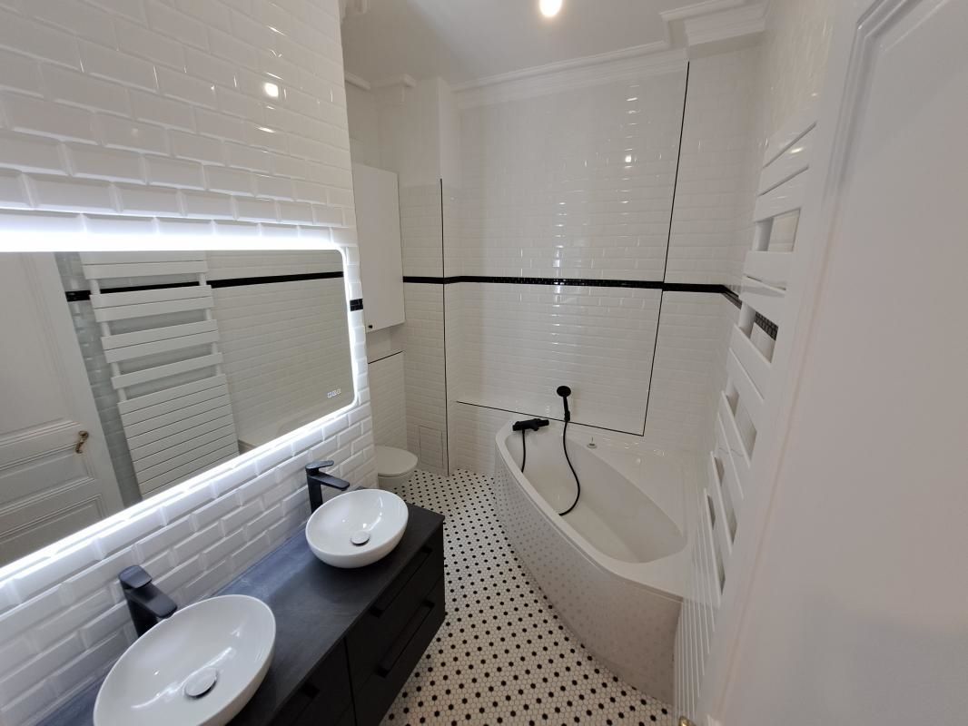 appartement 6 pièces en location sur PARIS (75017)