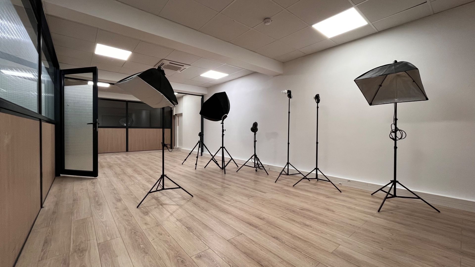 local d'activité en location sur PANTIN (93500)