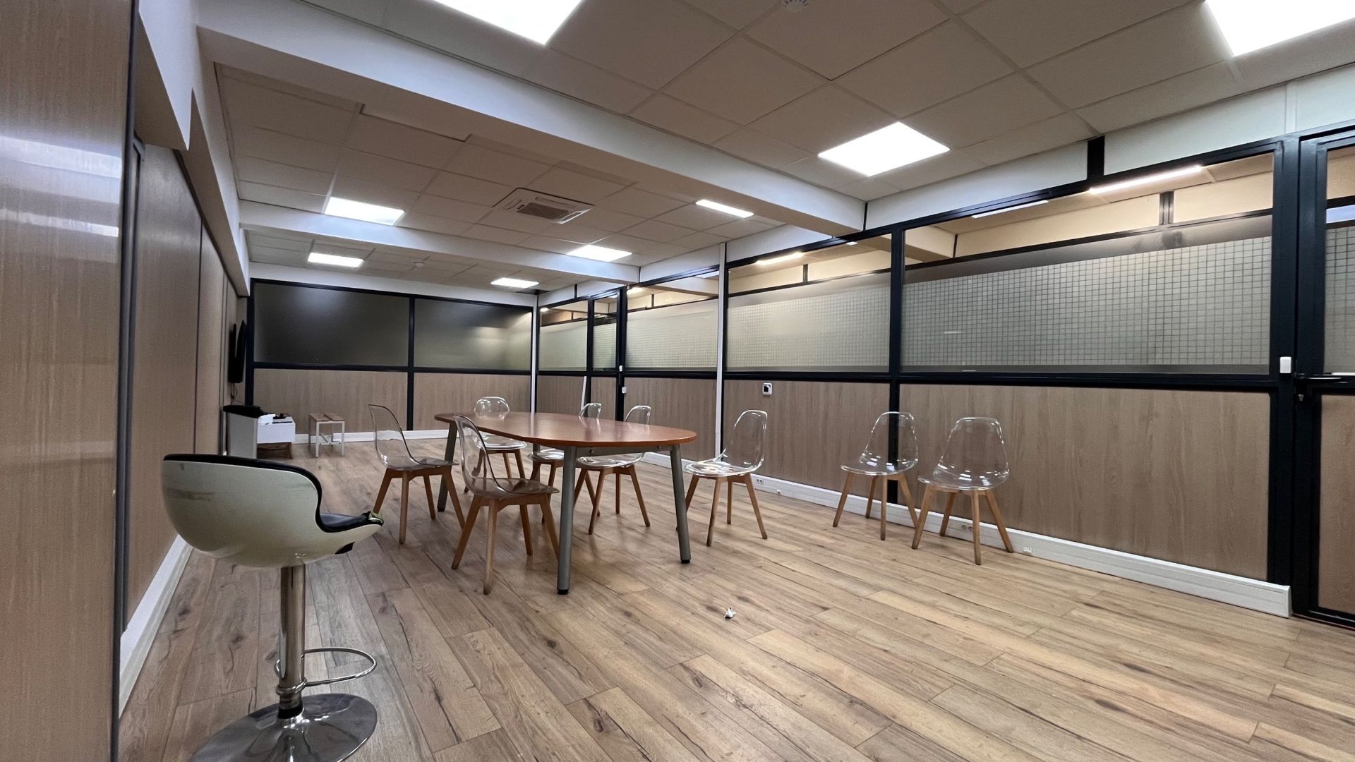 local d'activité en location sur PANTIN (93500)