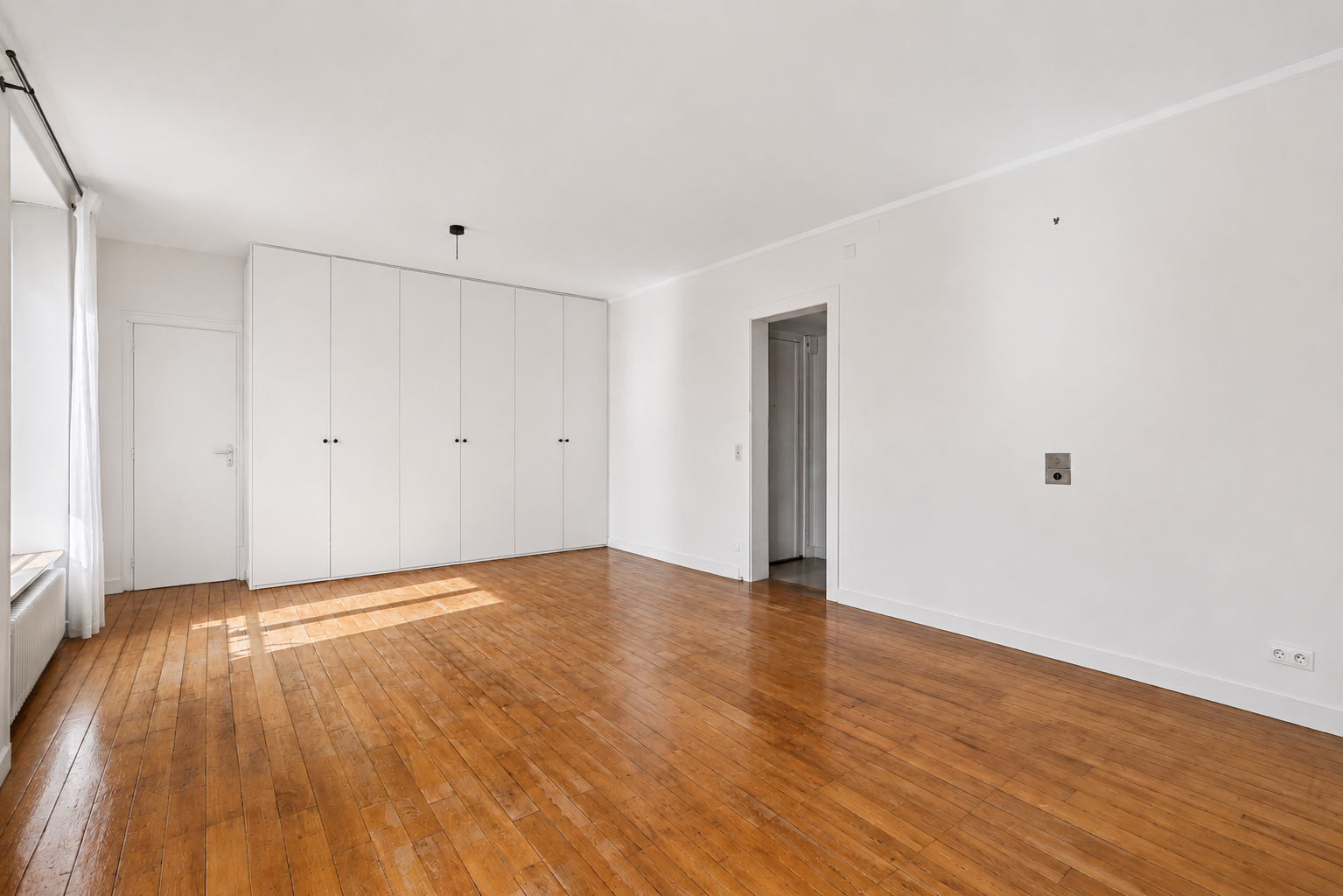 appartement 2 pièces en vente sur PARIS (75011) - Plus de details