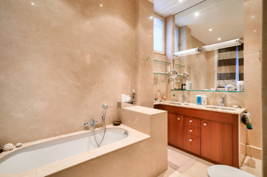 appartement 7 pièces en vente sur PARIS (75001)