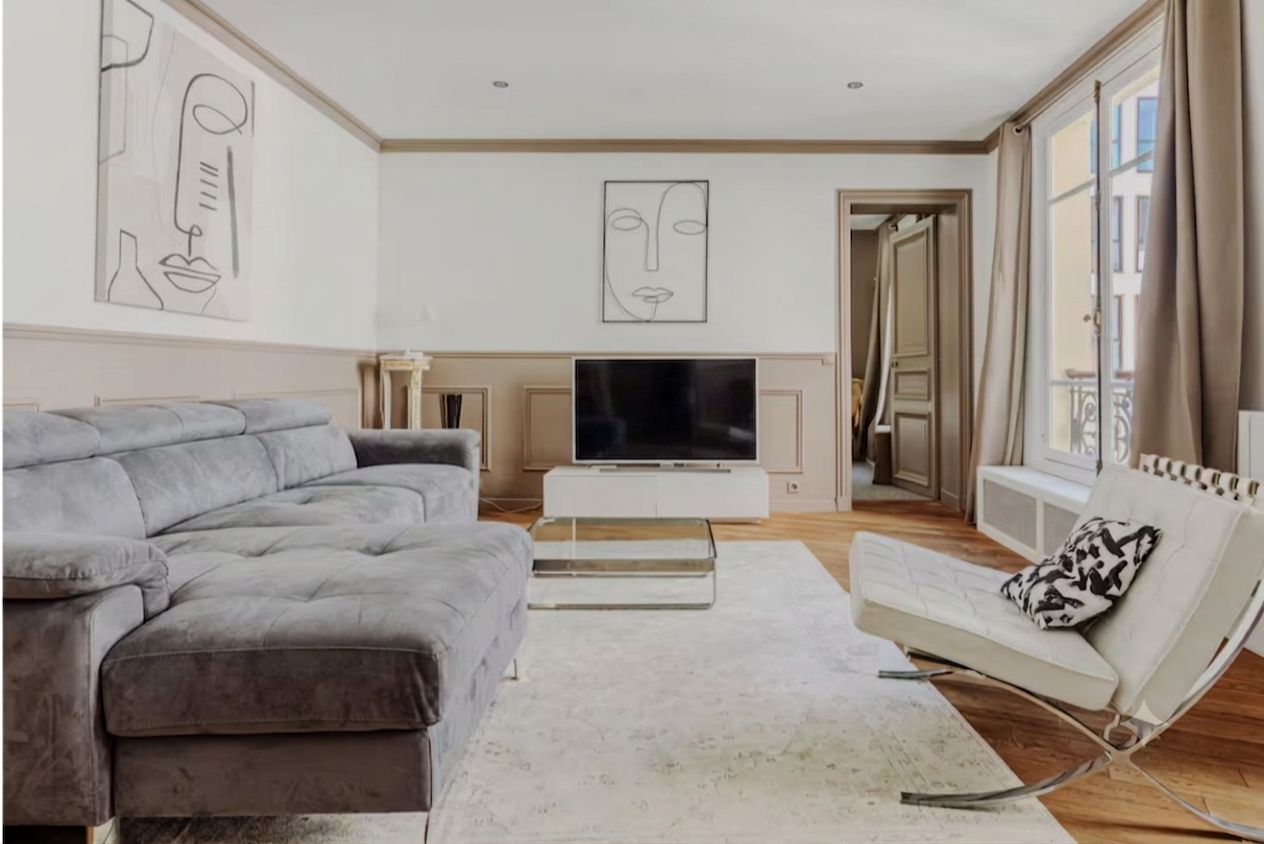 appartement 4 pièces en vente sur PARIS (75008)