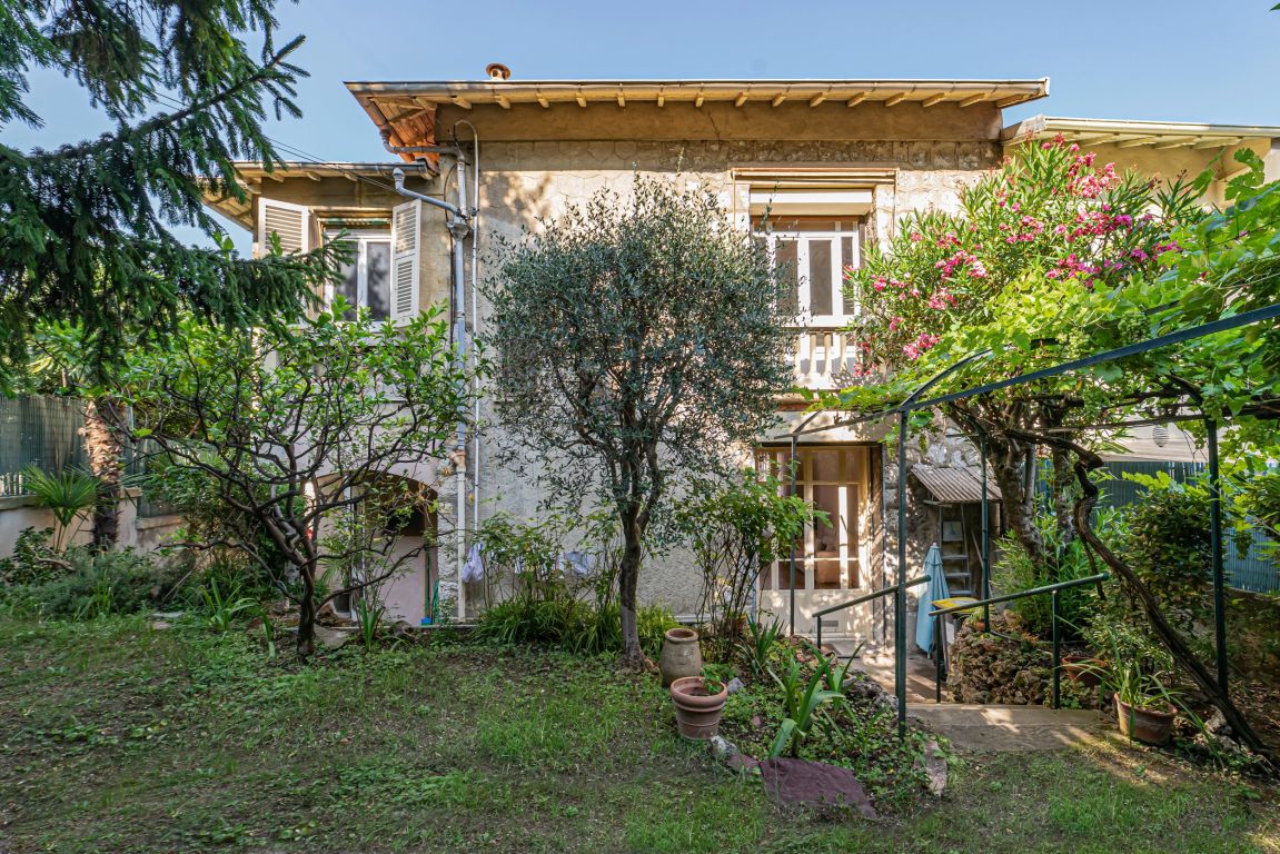 maison 5 pièces en vente sur NICE (06000) - Plus de details