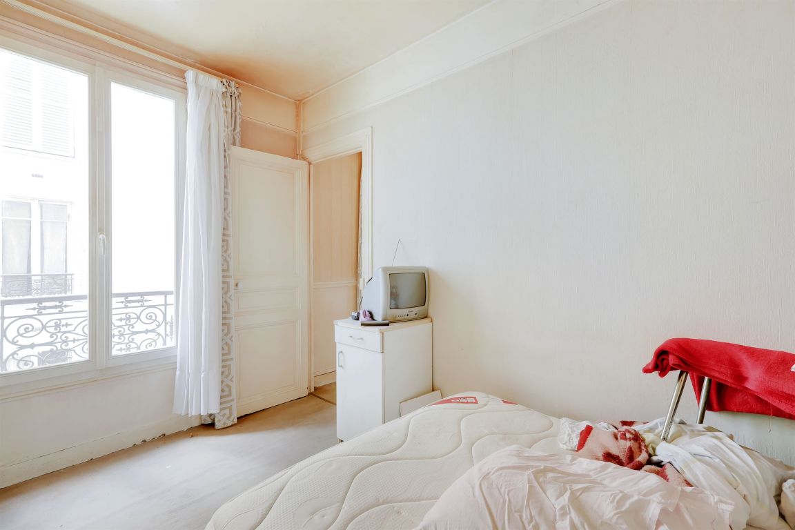 appartement 2 pièces en vente sur PARIS (75015) - Plus de details
