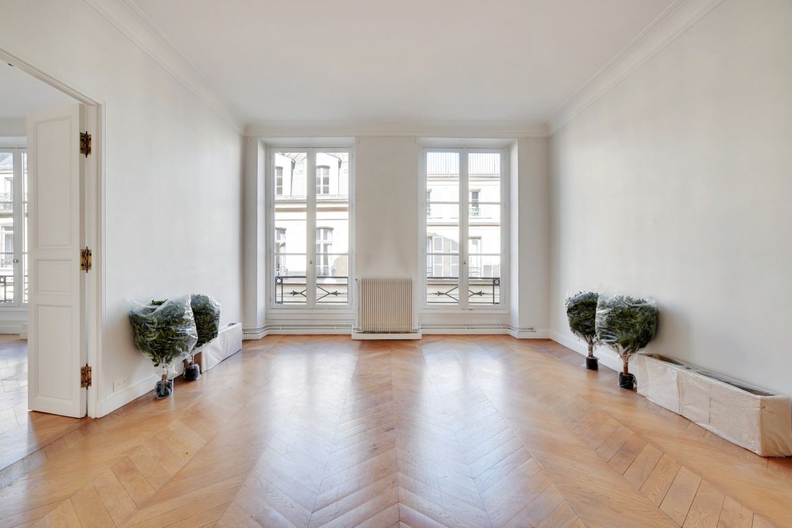 bureaux en location sur PARIS (75001) - Plus de details